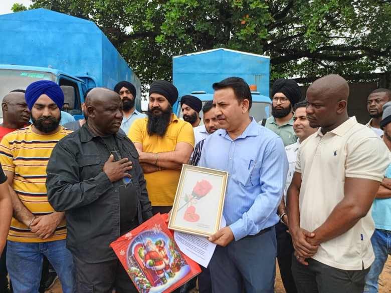 Liberia: Monrovia Central Prison Authority Honors Jeety as Businessman’s Rubber Company Hosts Christmas Party for 5,000+ Children in Margibi