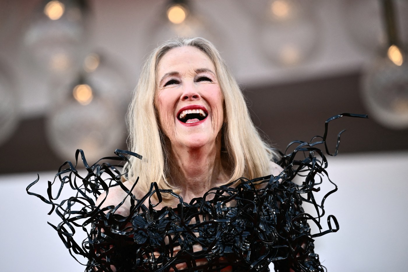 Catherine O’Hara dies at 71; beloved Canadian actor starred in ‘Schitt’s Creek’ and ‘Home Alone’