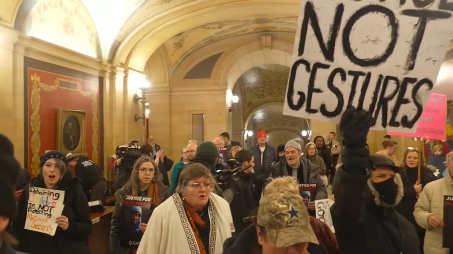 Agitators swarm Tim Walz’s office in Minnesota Capitol to demand immigration justice