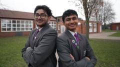 Parents want to ban smartphones in schools, but there’s one reason they’re worried