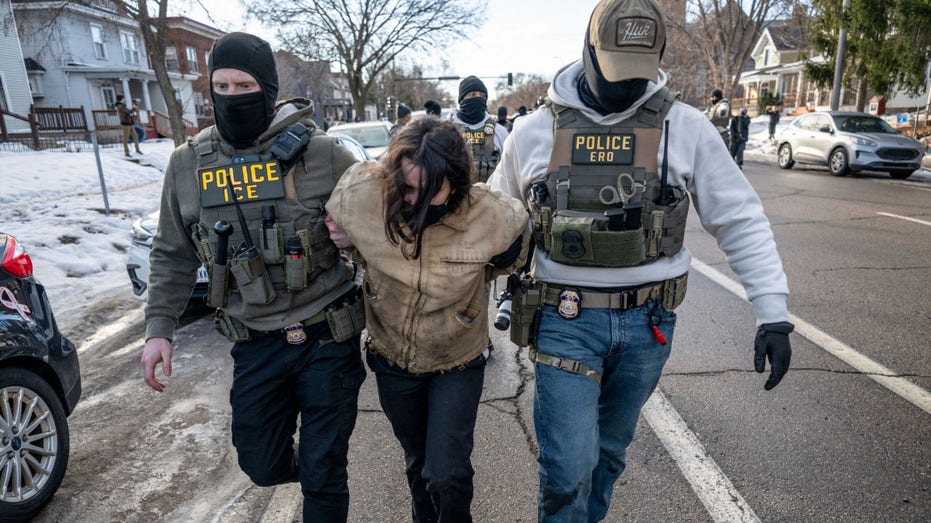 Conservative group blasts LinkedIn for removing pro-ICE post, labeling it ‘hateful’