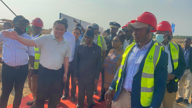 Liberia: Bao Chico Reaffirms Commitment to Sustainable Development as President Boakai Tours Pier Project