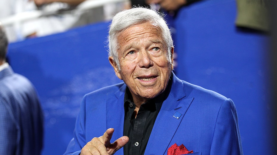 Patriots owner Robert Kraft says Bill Belichick ‘unequivocally deserves’ to be first-ballot Hall of Famer