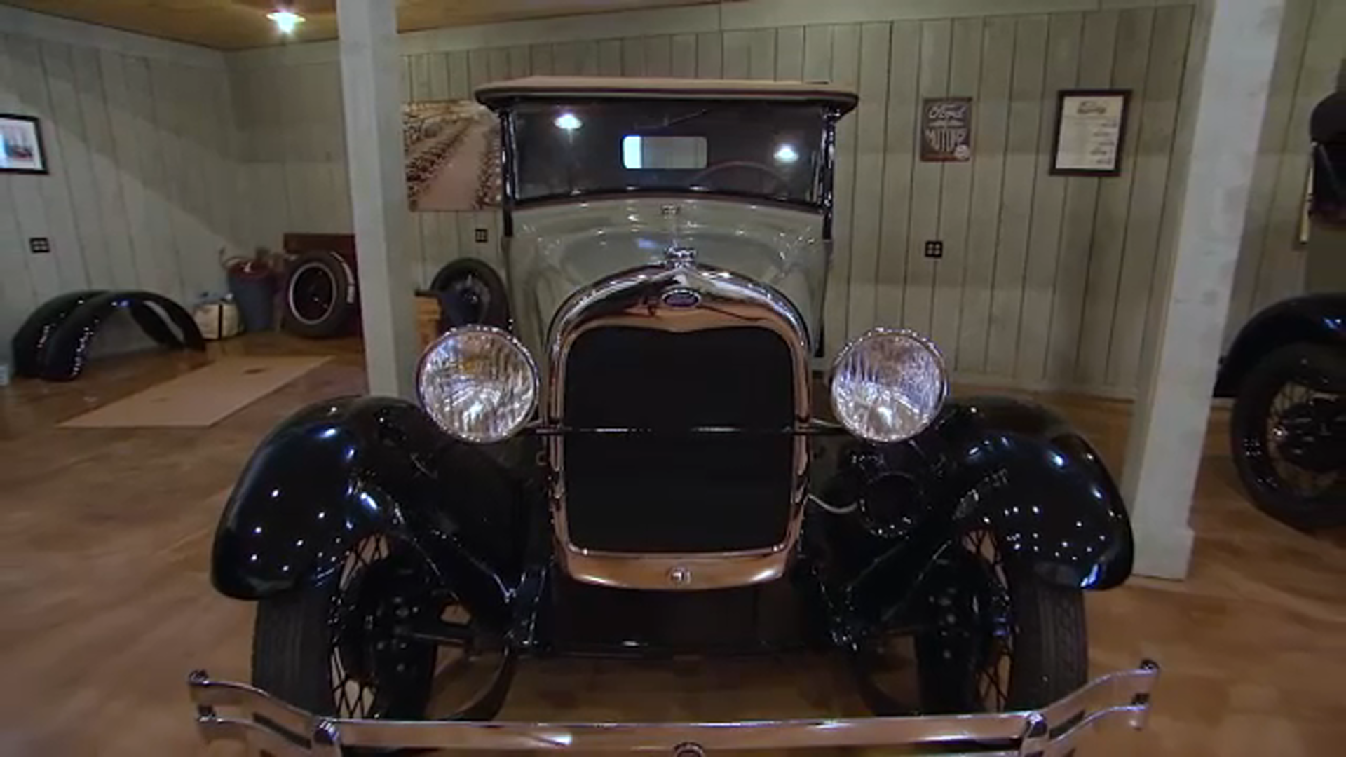 Model A Ford collector, restorer shows off work at 2026 Philadelphia Auto Show