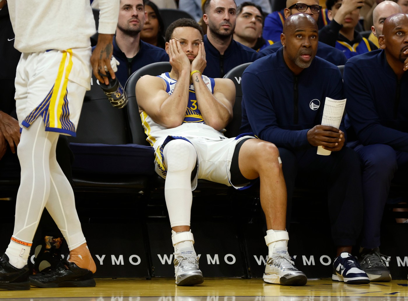 Steph Curry ruled out for Warriors’ game with 76ers over knee injury
