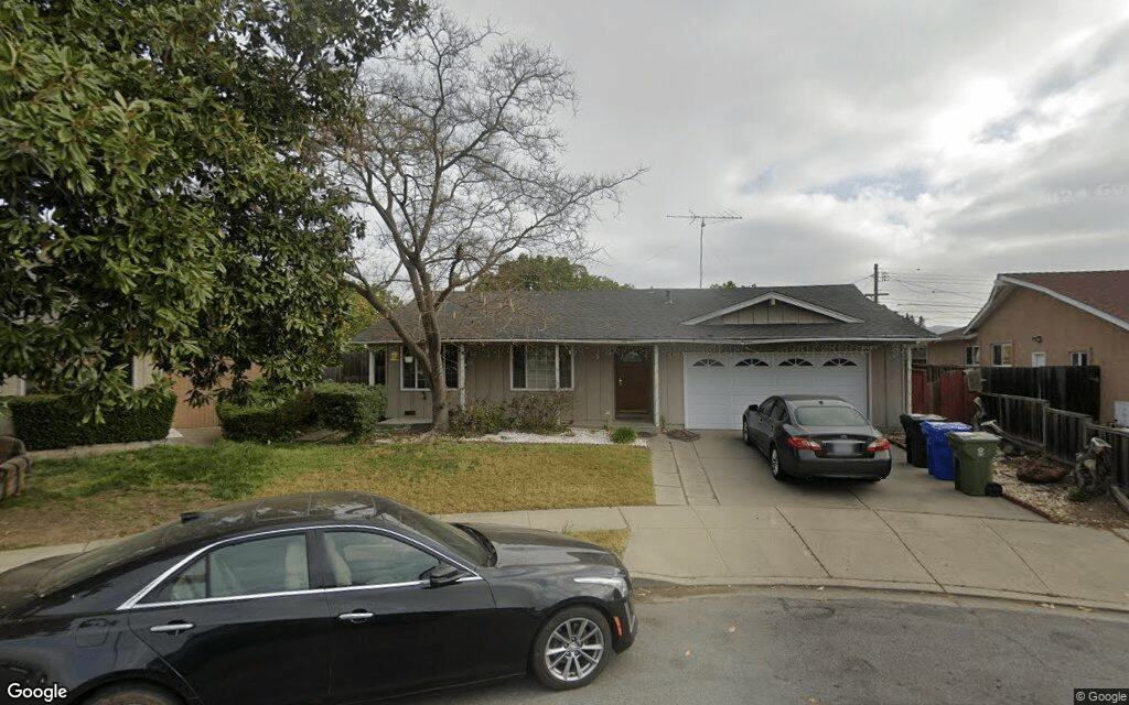 Detached house sells for $1.6 million in Fremont