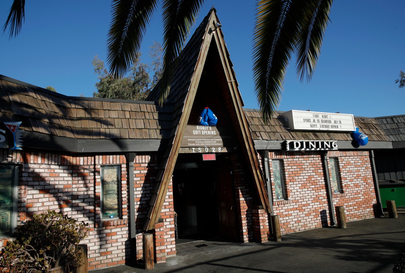 Bay Area sports bars for viewing Super Bowl LX