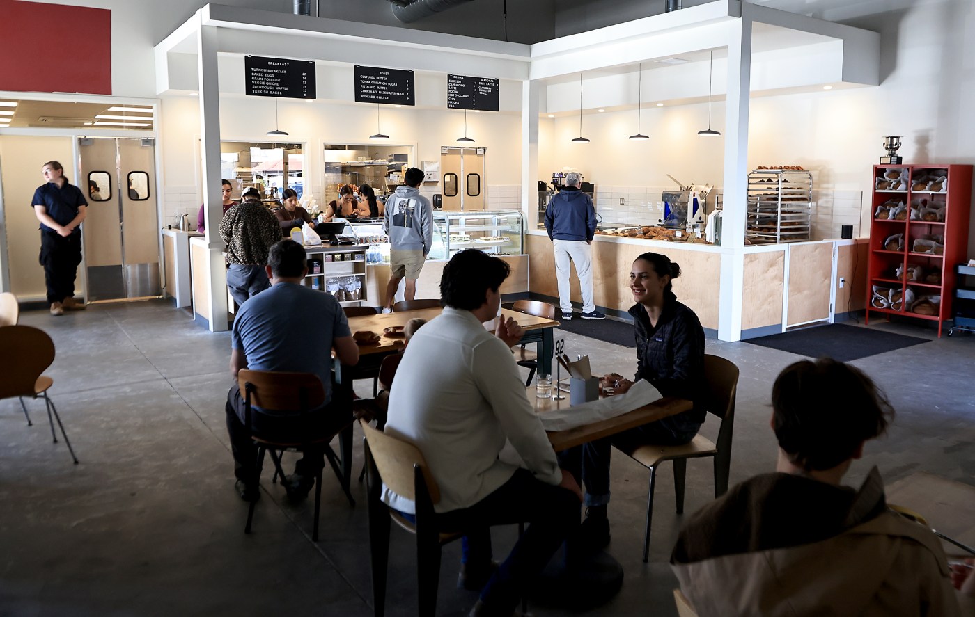 A Healdsburg bakery’s tip request sparks online backlash