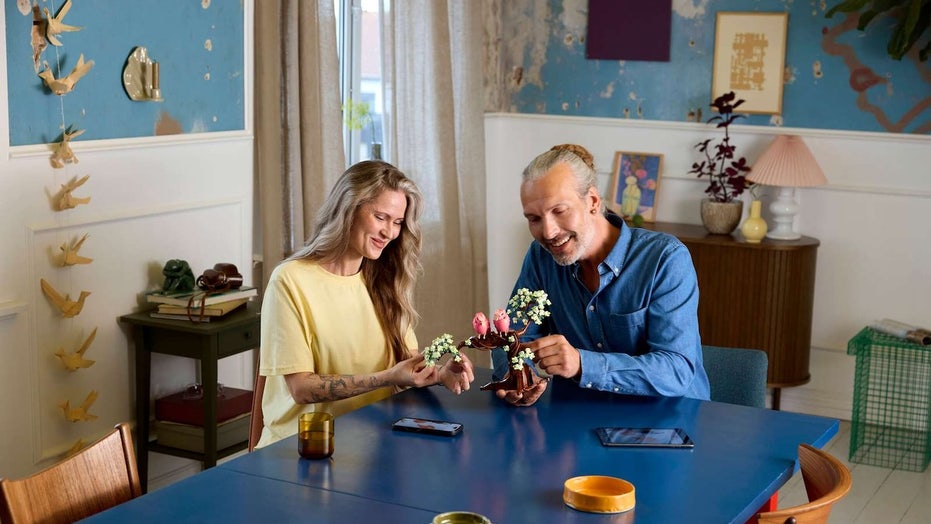 12 Valentine’s Day gifts for anyone who loves to build and create things