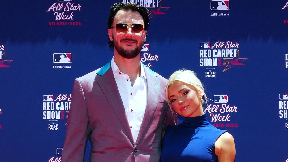 Livvy Dunne faces boyfriend Paul Skenes in ‘ultimate test of trust’ during bullpen session