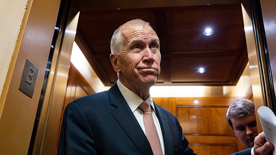 Leavitt accuses Sen Tillis of holding US economy ‘hostage’ over Fed nomination dispute